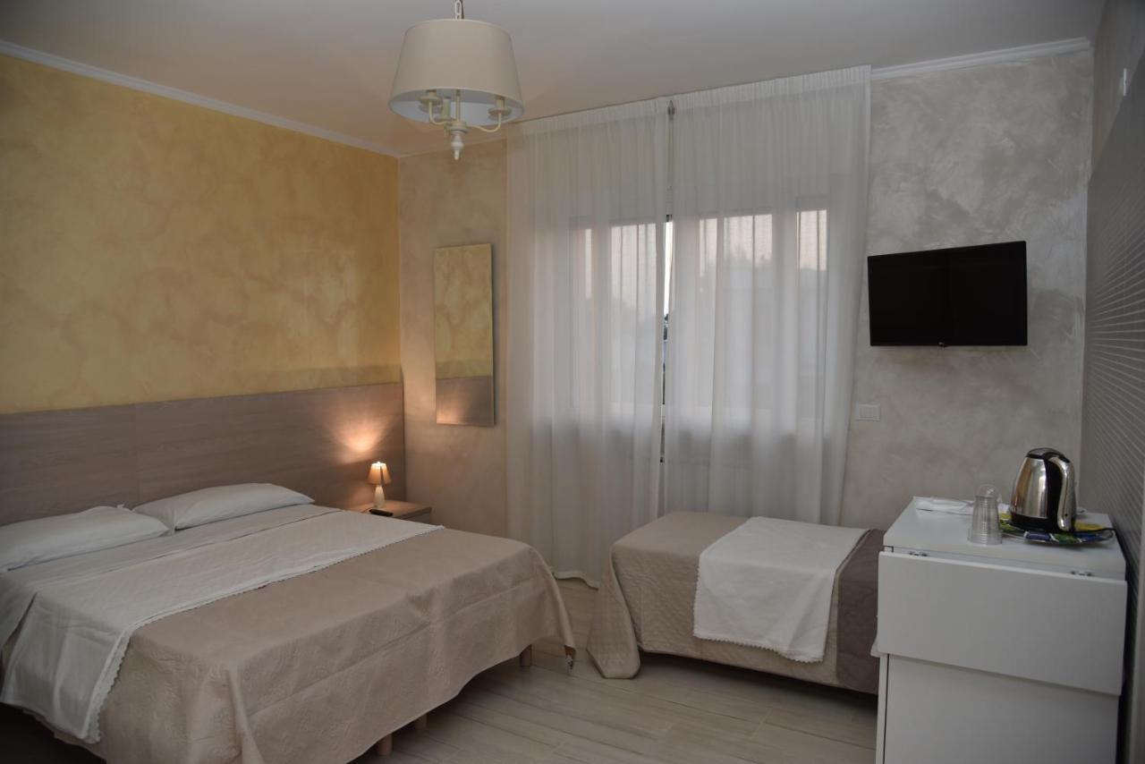 Vista Beb Mare Bed and Breakfast Manfredonia Buitenkant foto