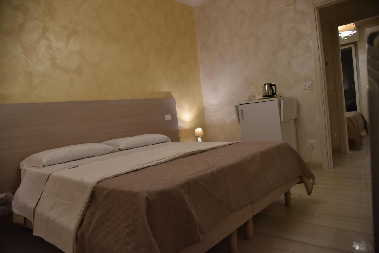 Vista Beb Mare Bed and Breakfast Manfredonia Buitenkant foto